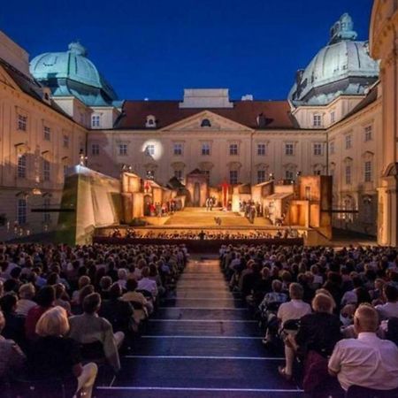 Stifts-Suite Klosterneuburg Eksteriør billede