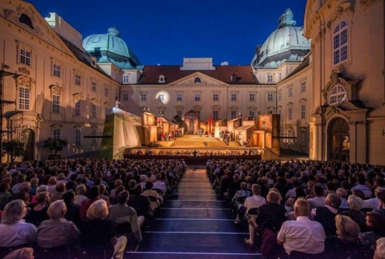 Stifts-Suite Klosterneuburg Eksteriør billede